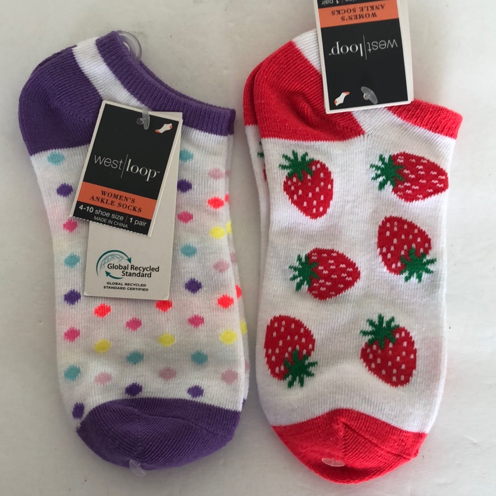 WEST LOOP SET OF TWO PATTERNED ANKLE SOCKS NWT